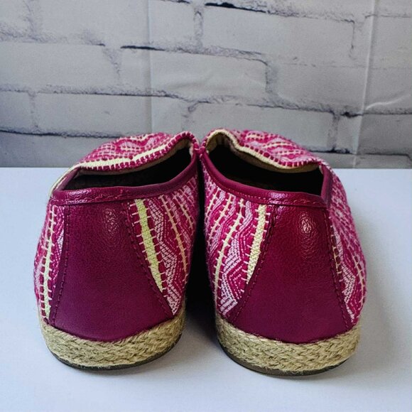 b.ø.c. Born Concept Espadrille Flats | Size 7.5M | Red & Yellow Aztec Print - Picture 5 of 10